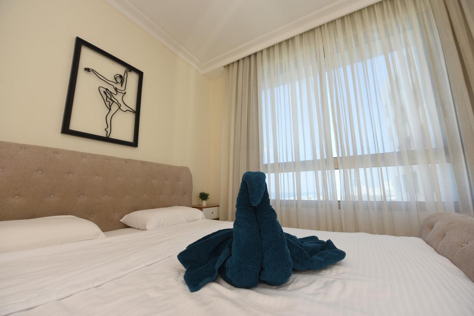 Haifa Almog Tower- "Blue Reef" Suite On The Sea Екстериор снимка
