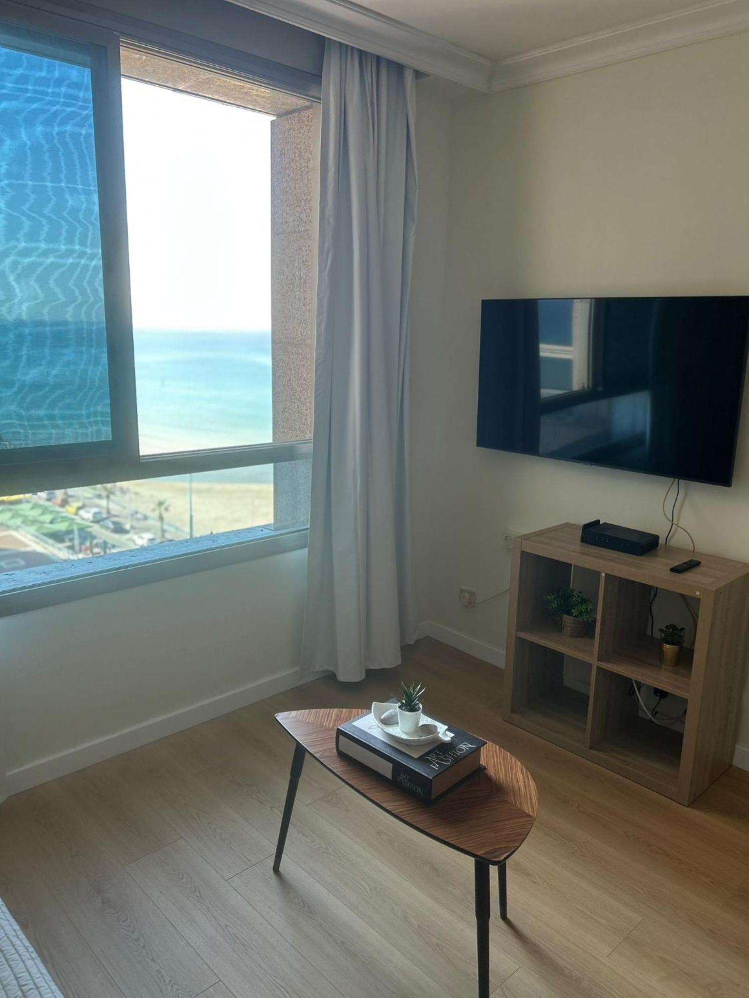 Haifa Almog Tower- "Blue Reef" Suite On The Sea Екстериор снимка