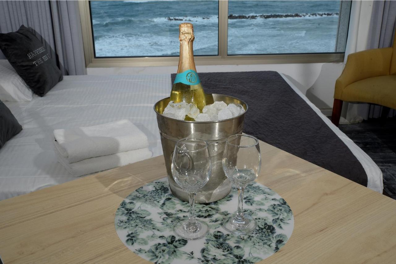 Haifa Almog Tower- "Blue Reef" Suite On The Sea Екстериор снимка